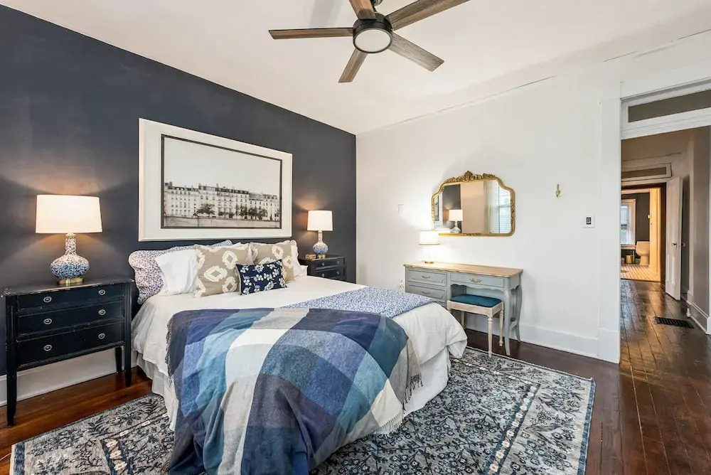 German Charm Suites Sleeps 8!