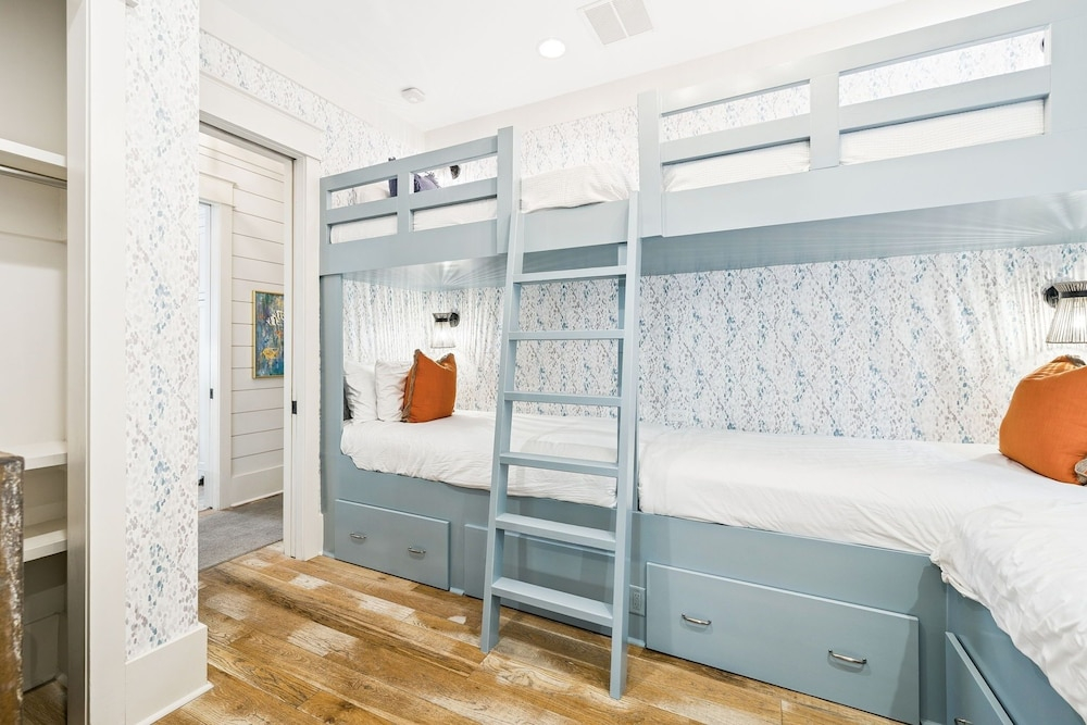 South Of 30a Close To The Beach + Watercolor Beach Club Evergreen Dream 5 Bedroom Home by RedAwning