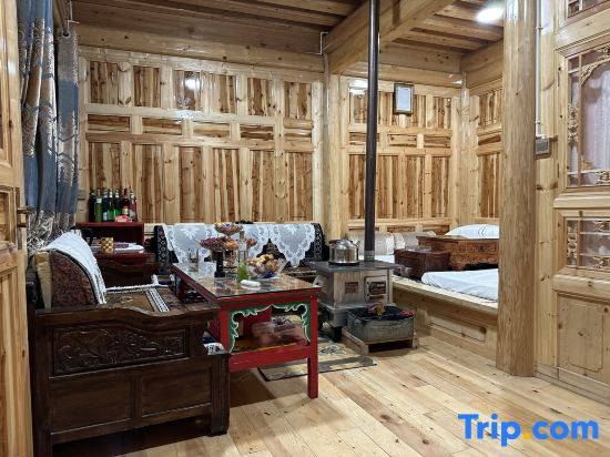 Zhaxi Yangzong Homestay