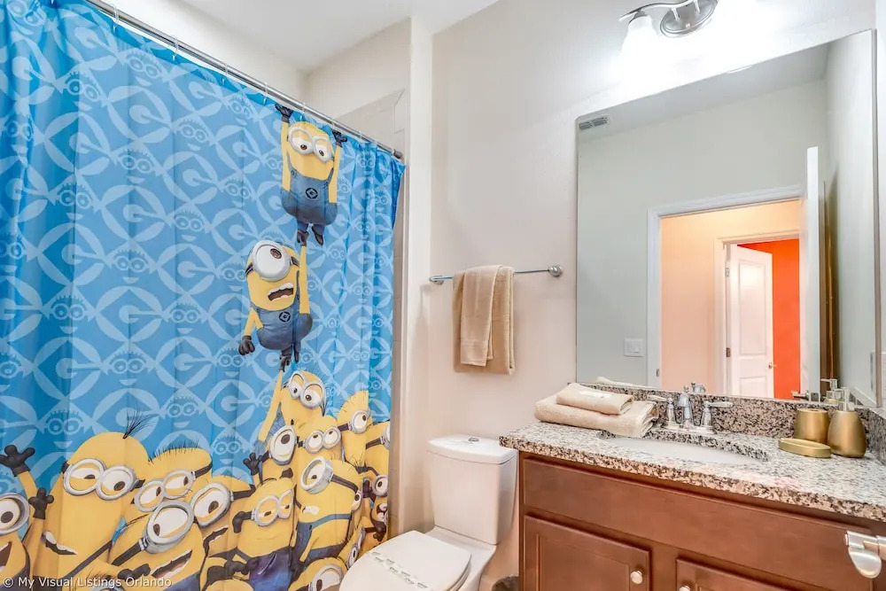 430cd Magical 4 Bedroom 4.5 Bathroom Town Home