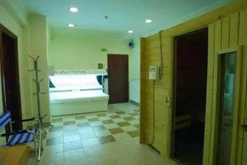 Hotel Elegant Epavlis
