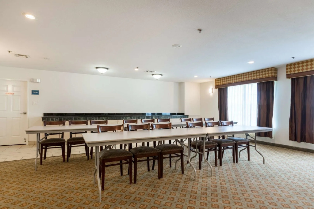 Best Western Acadia Hotel
