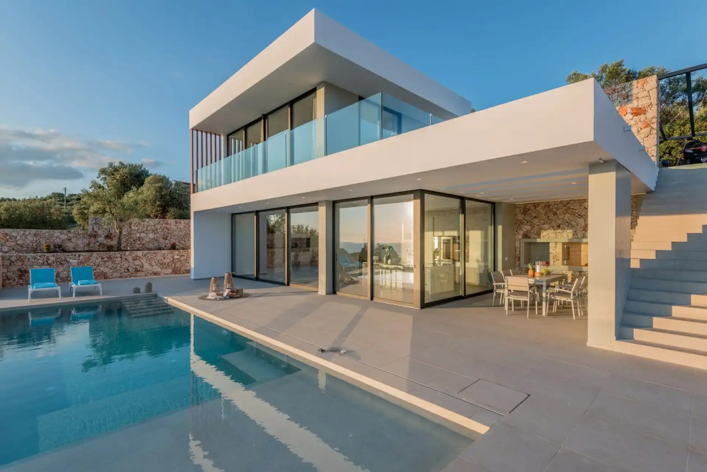 The Sall Villa - Private pool and Breathtaking Views, by ZanteWize