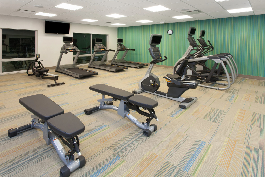 Holiday Inn Express & Suites - Sterling Heights-Detroit Area by IHG