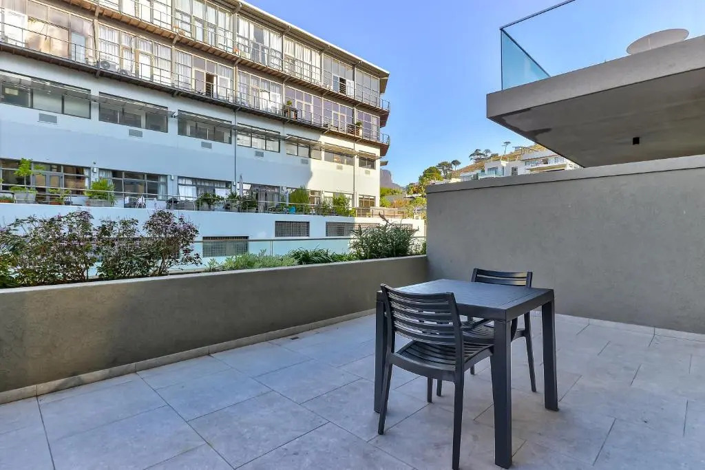 One Bedroom With Balcony and City Views