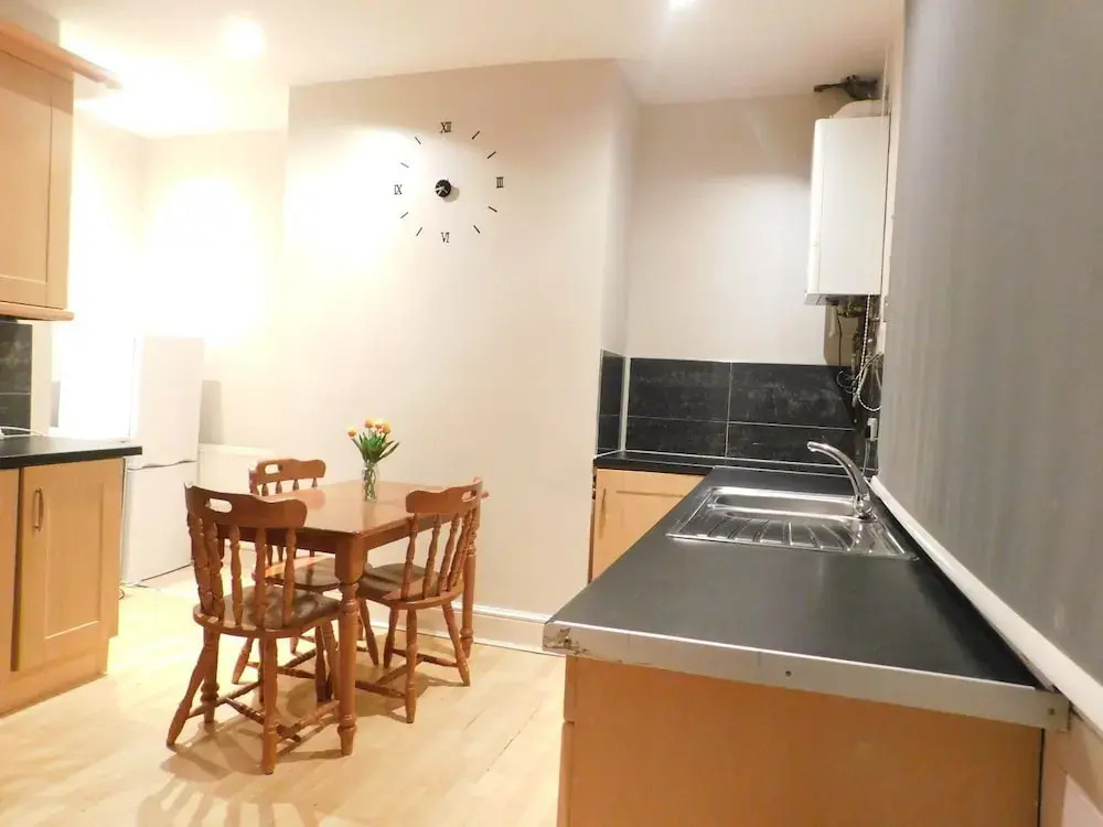 Elegant Gibraltar Street City Apartment
