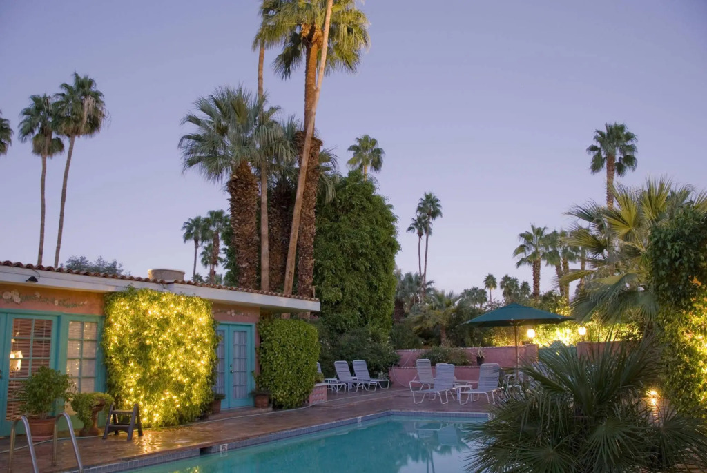 Villa Rosa Inn