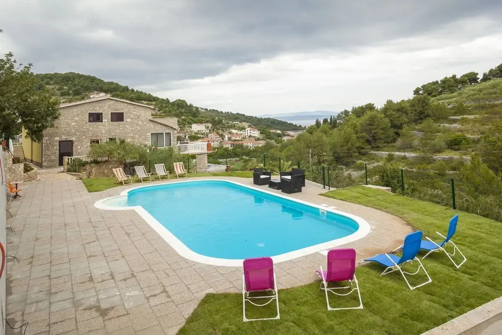 Star - With Swimming Pool - A6