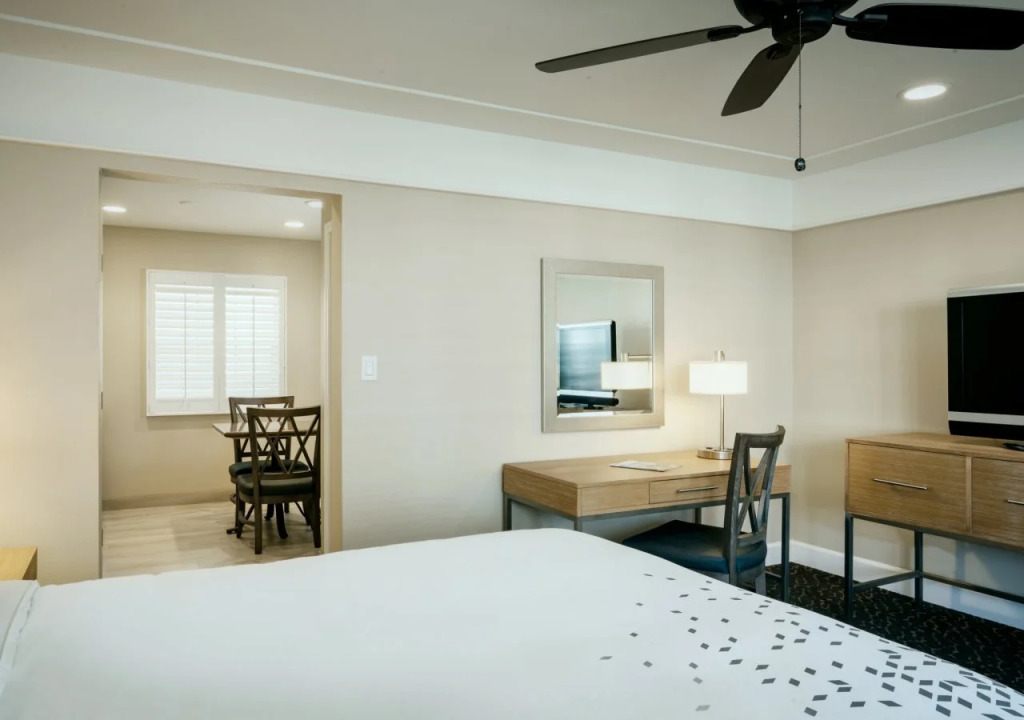 Diamond Head Inn