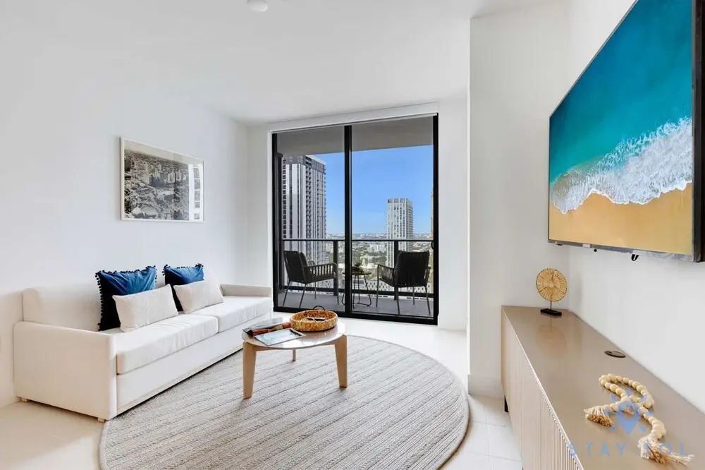 Oasis 1BR Apartment With Pool