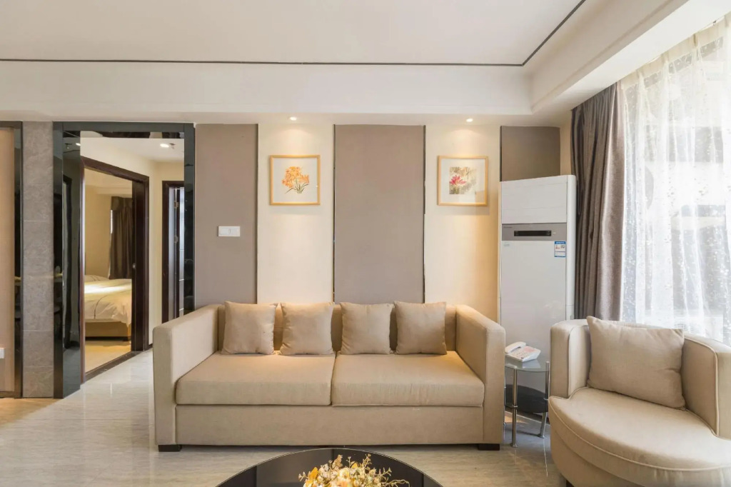 Meizhou Siji Shangpin Hotel