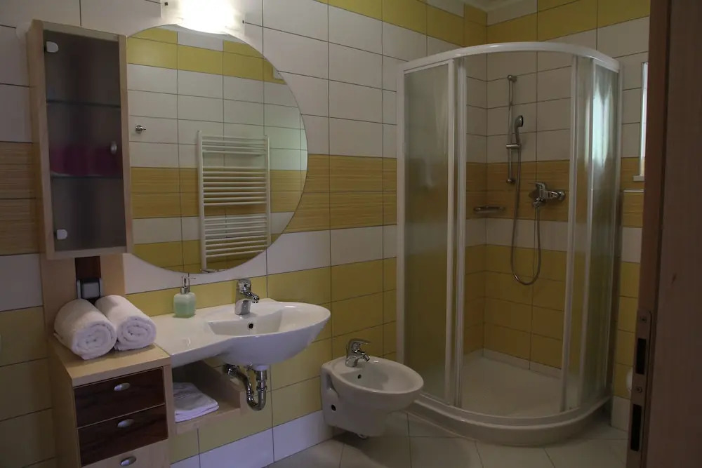 Apartments Veno