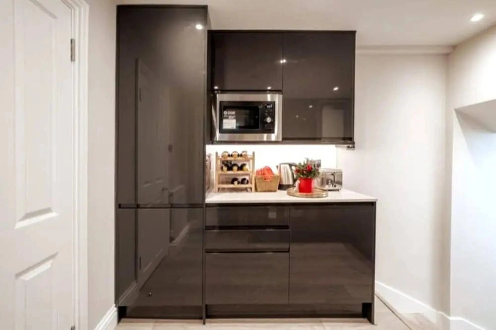 Earl s Court Chelsea 2BR Luxury Apartment Tube