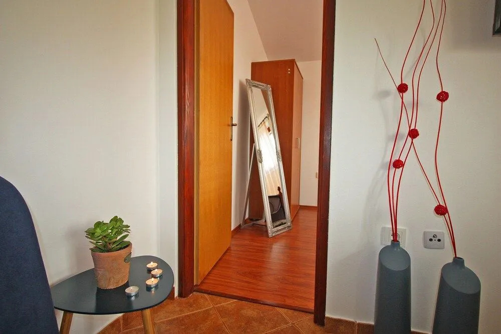 Apartments Irena 1310