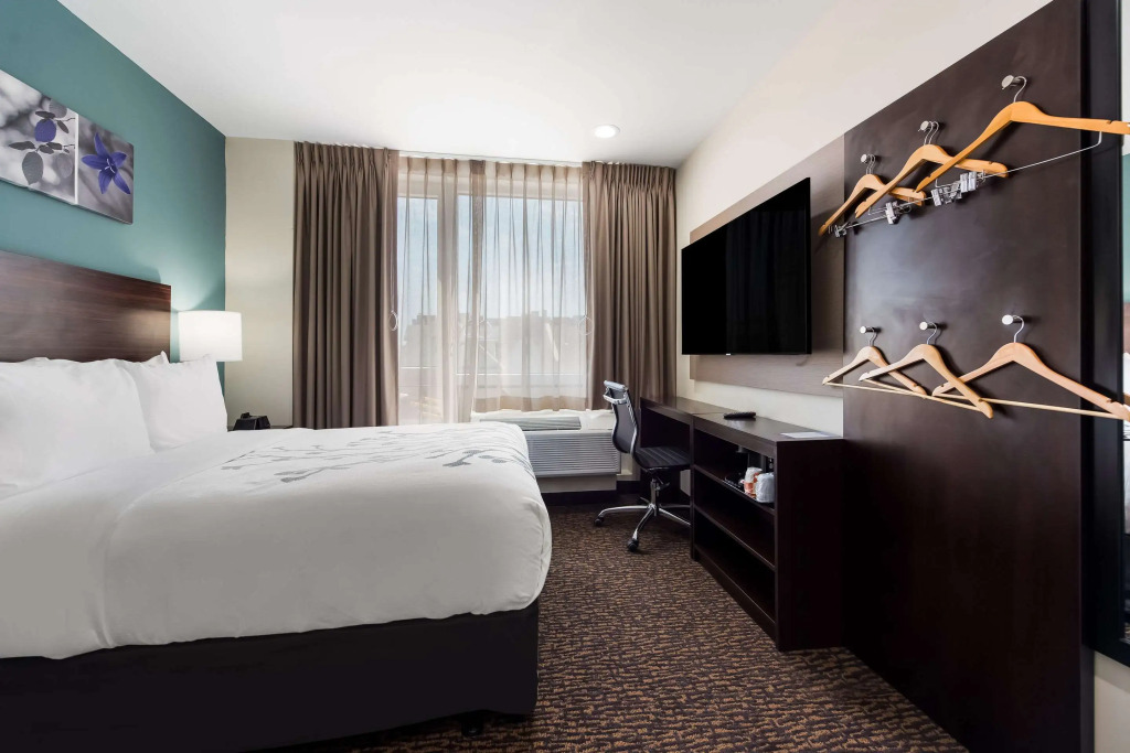 Sleep Inn Brooklyn - Sheepshead Bay