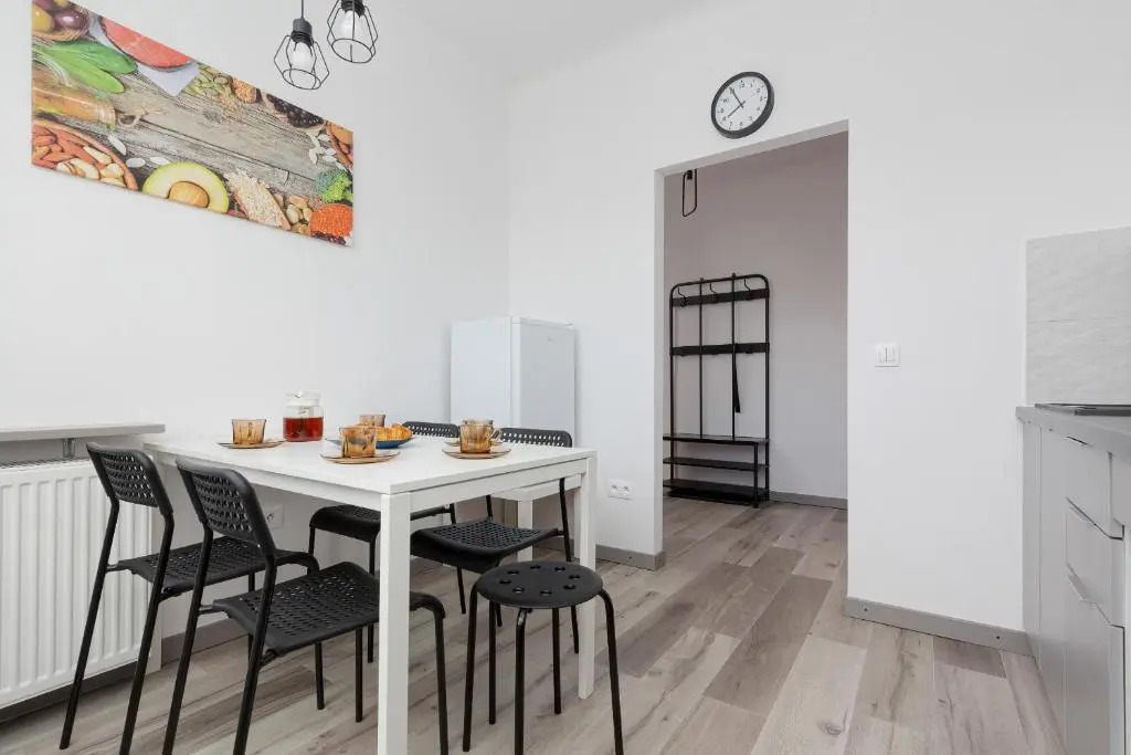 Kamienica Stanisława Augusta Warszawa by Renters