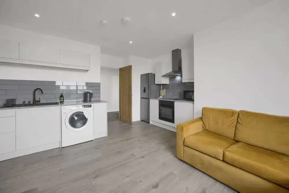 Stylish Modern Apartment - Free Parking - W