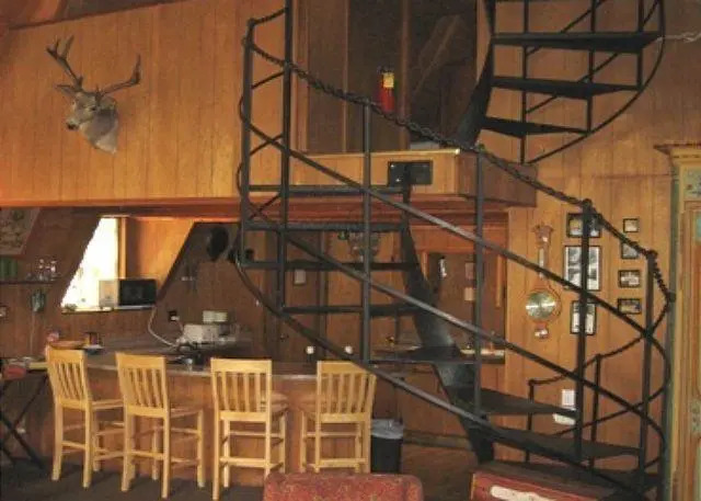 Barry Cabin by Tahoe Vacation Rentals