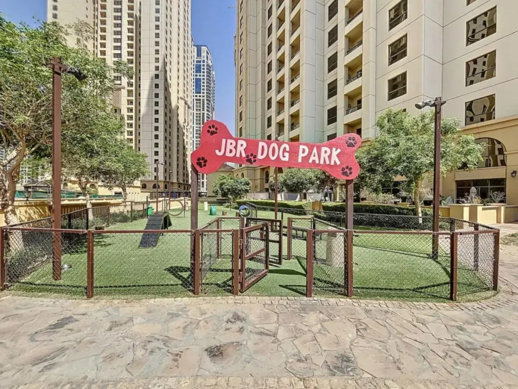 Sadaf 7, JBR - Vacationer