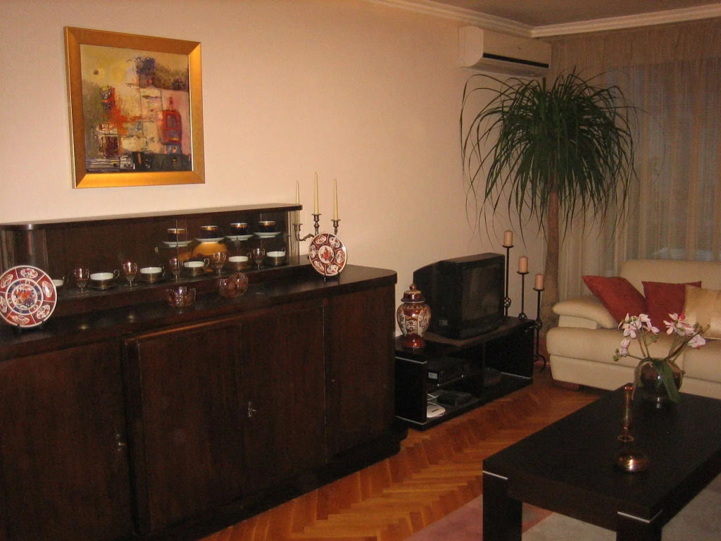 Alexander Business Apartments