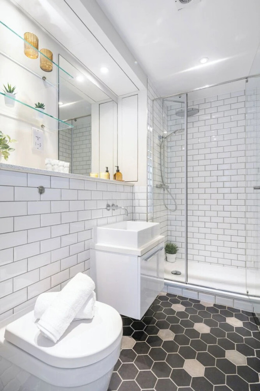 Bright 1BR Near Piccadilly Circus