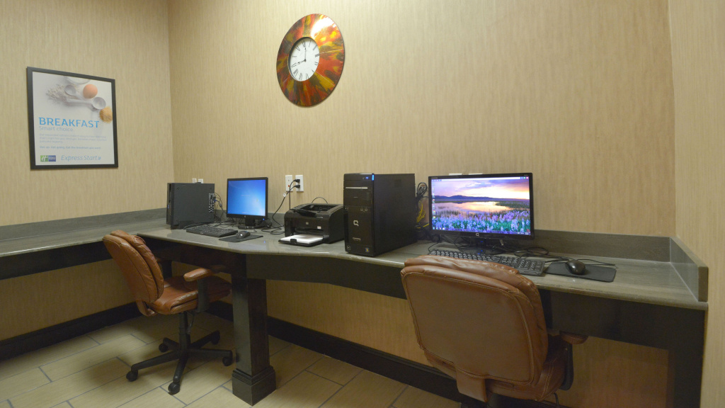 Holiday Inn Express Baton Rouge North by IHG