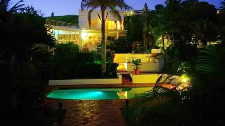 Thoko-Zani Beach House