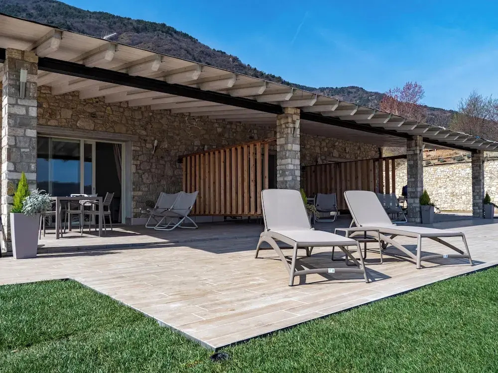 Oasi Da Vinci Apartments Lake Garda View