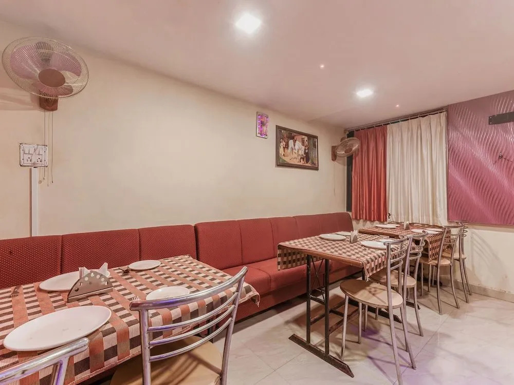 OYO 22999 Hotel Kandil