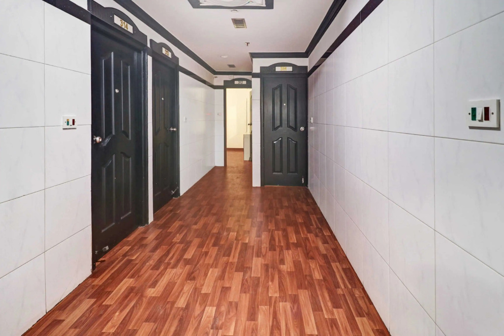 Super Collection O Sabharwal Residency Near Lalbagh Botanical Garden