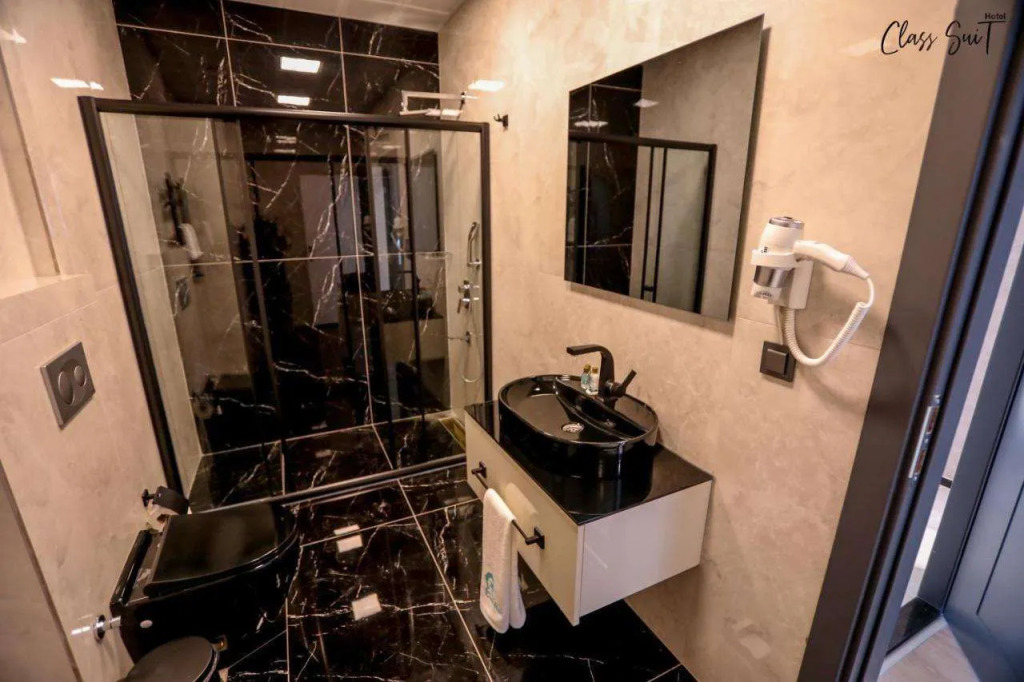 Class Suit Hotel