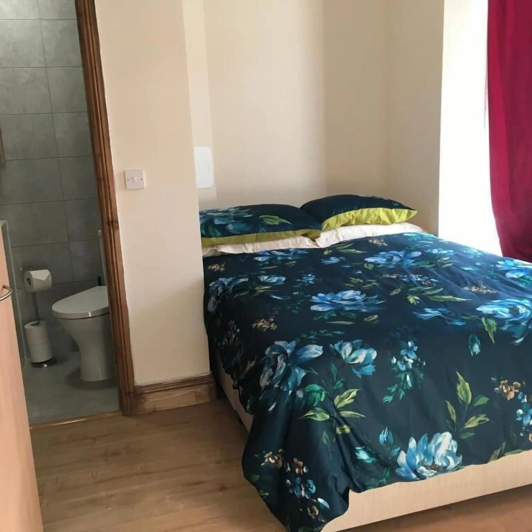 Oxford City Guest House