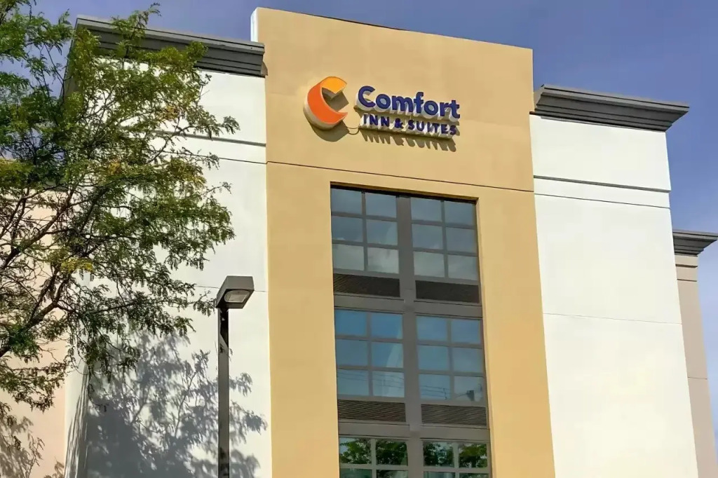 Comfort Inn & Suites Arlington Heights - Schaumburg