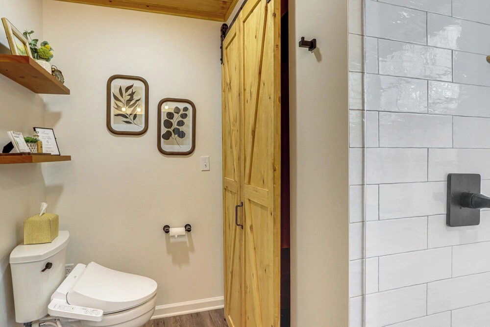 Riverfront, Hot Tub! Coosawattee River Resort Home