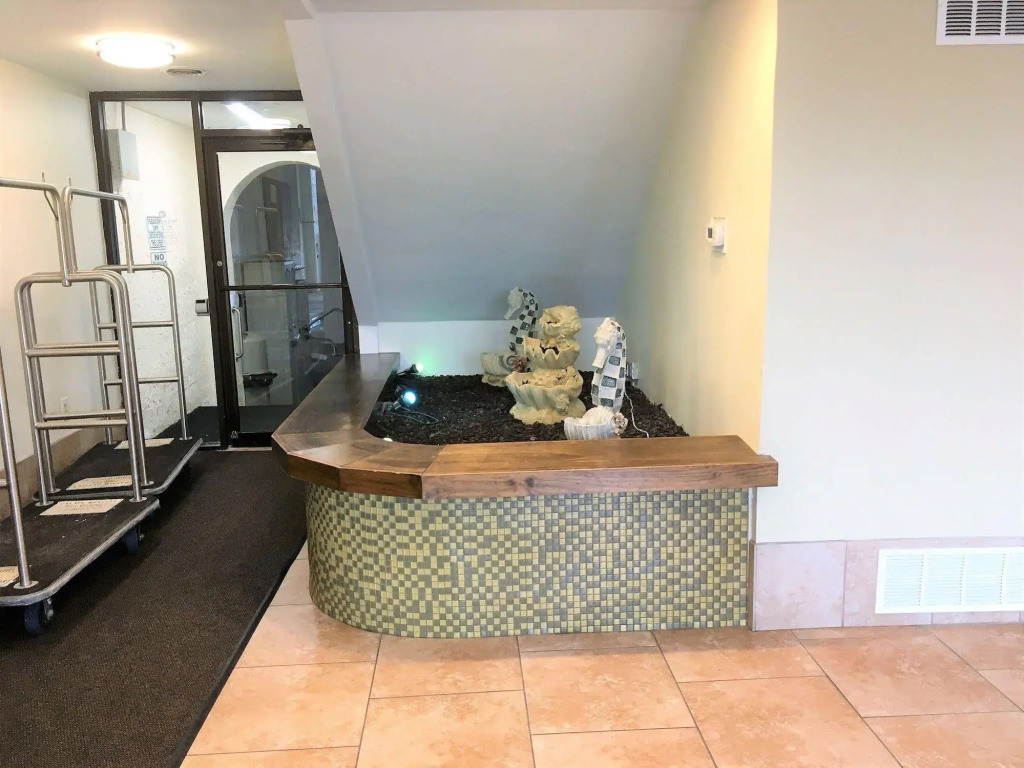 Suites at the Beach
