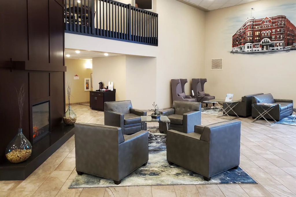 Cobblestone Suites - Oshkosh
