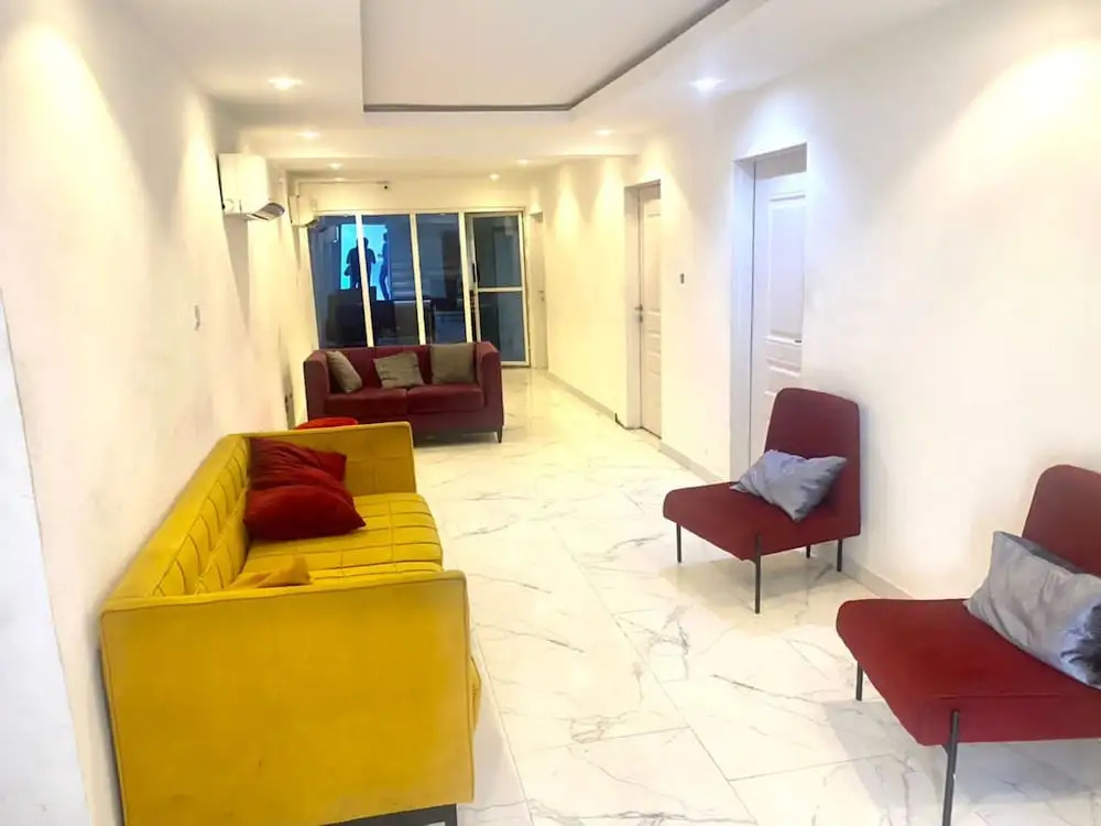 Rush Lagos Hotel Suites And Launge