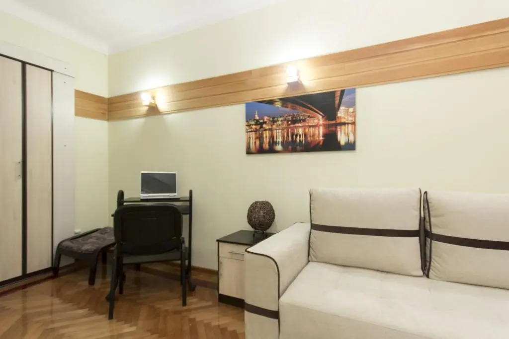 Bukoleon Apartment