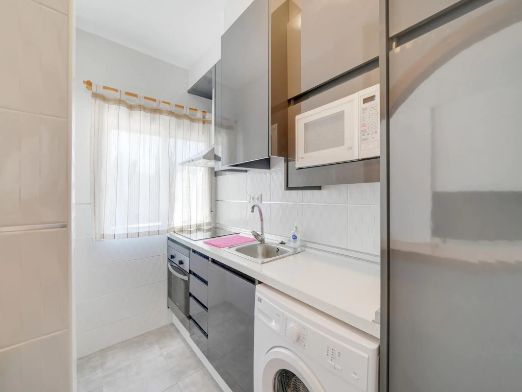Snug holiday home in Villamartin with garden