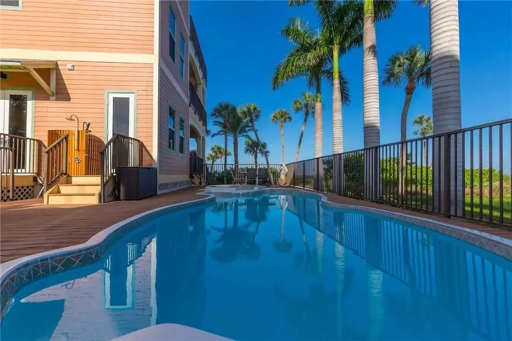 064-North Pointe Beach House
