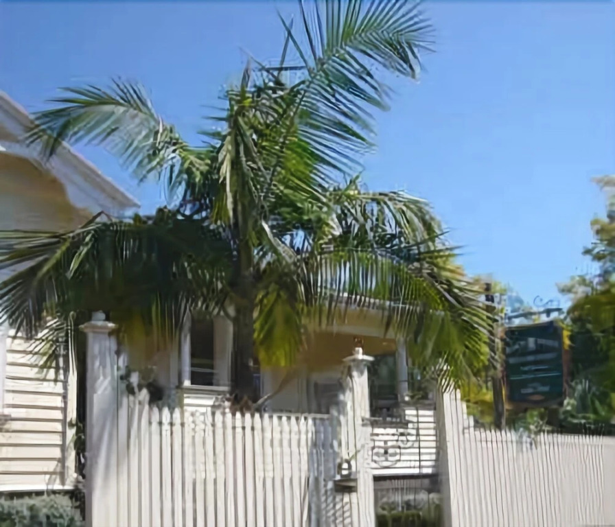 Eden Park Bed And Breakfast Inn