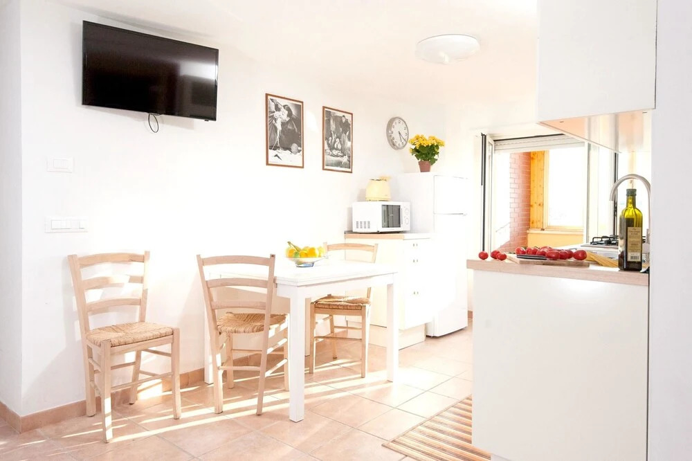 House With 2 Bedrooms in Roma, With Wonderful City View, Furnished Ter