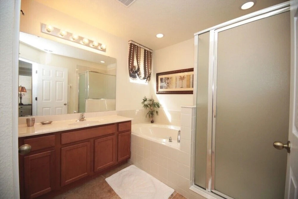 301 Las Fuentes Drive 6 Bedroom Home