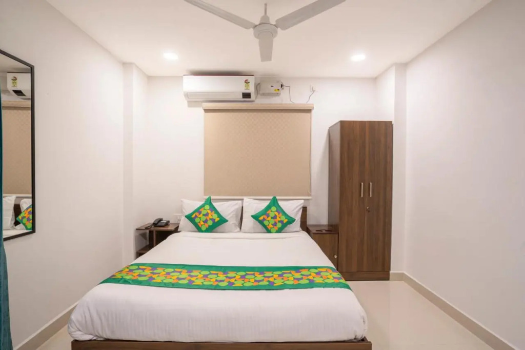 Treebo De Alphabet Gachibowli