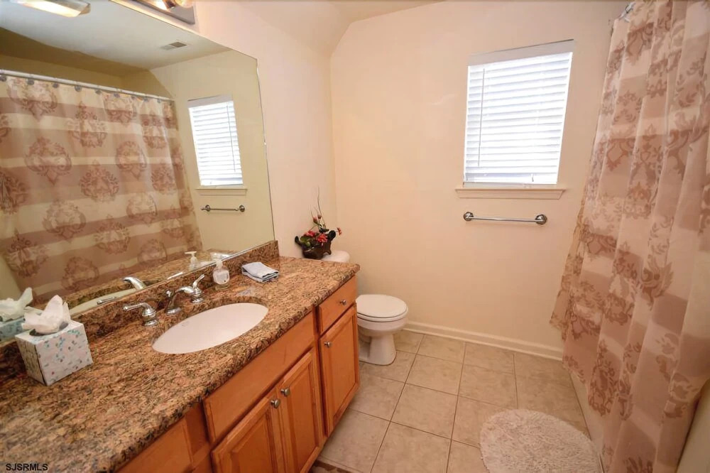 BR3512 Ocean Ave-4