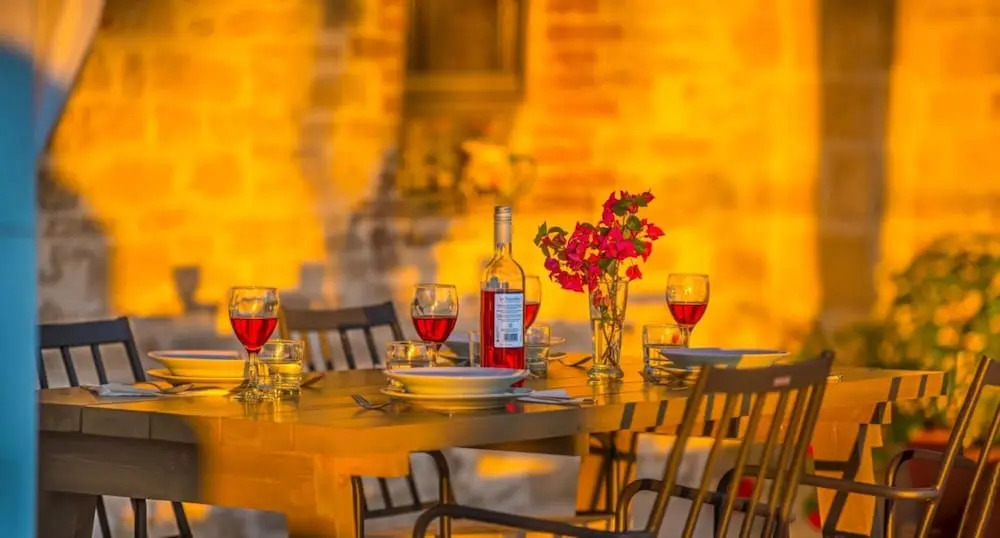 Olive Cottage - Charming 2 bed Villa With Sunsets