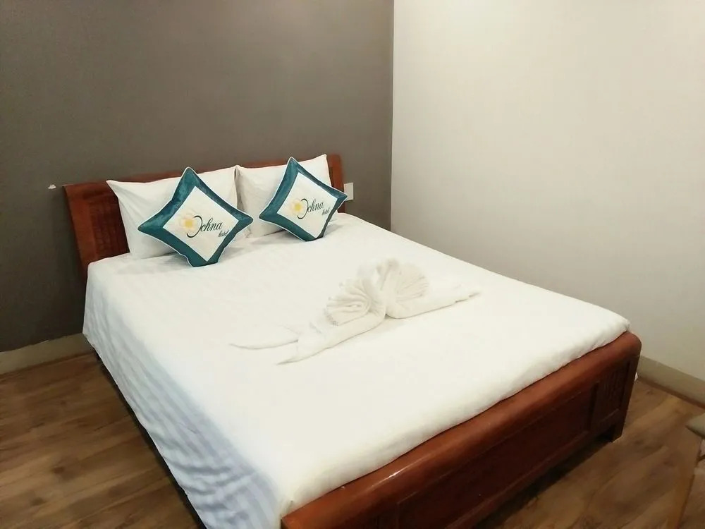 OYO 132 Ochna Hotel