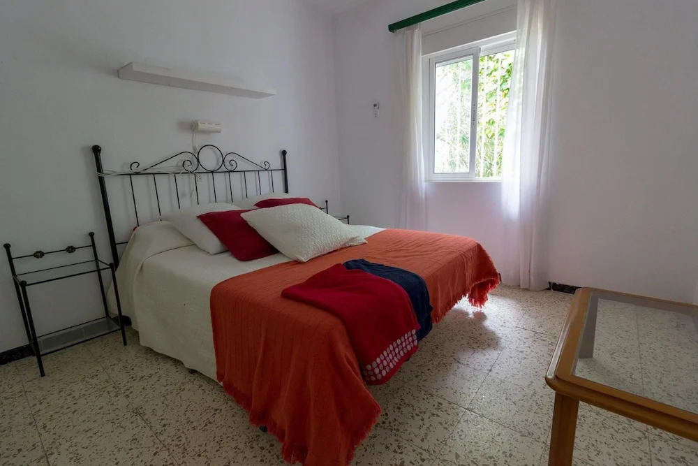 House With 4 Bedrooms in Punta Umbría, With Wonderful sea View, Enclos