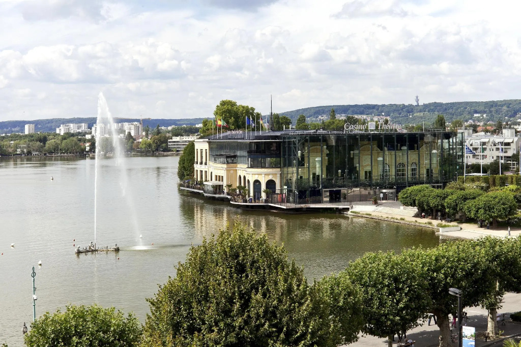 Hôtel Barrière le Grand Hôtel Enghien-les-Bains