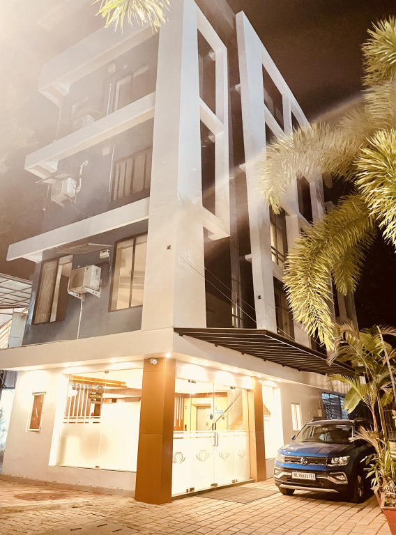 Hotel Opalo Kailas